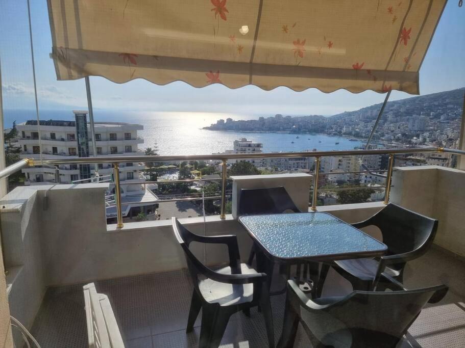 Two Suns Apartament Sarandë Exterior foto